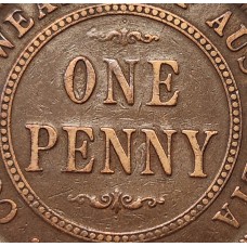 AUSTRALIA 1920 . ONE 1 PENNY . VARIETY . DOUBLE DOT . 6 PEARLS . PART DIAMOND